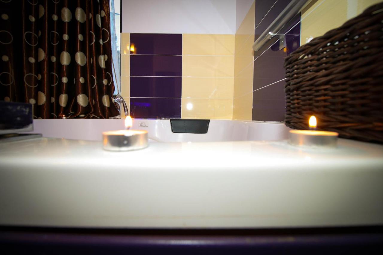 Karma Luxury Room Bukarest Eksteriør billede